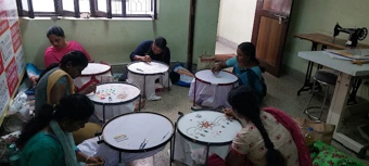 Image of: Prisha Aari Designing Class Institute in Kalavasal