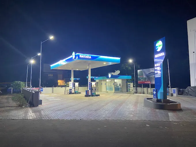Image of: Nayara Energyjia Filling Station In Madurai 3
