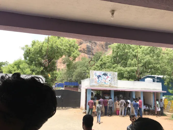 Image of: Lakshmi Theater in Thiruparankundram 3
