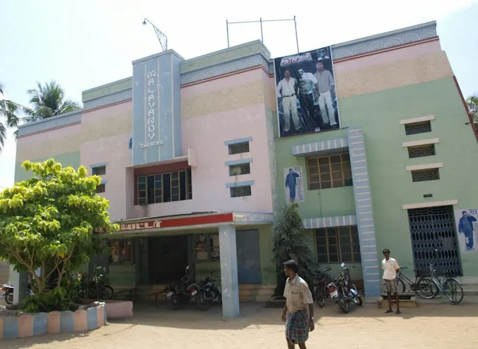 Image of: Malayandi Theatre in Madurai 2
