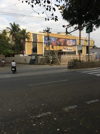 Image of: Priya Complex in Shenoy Nagar 4