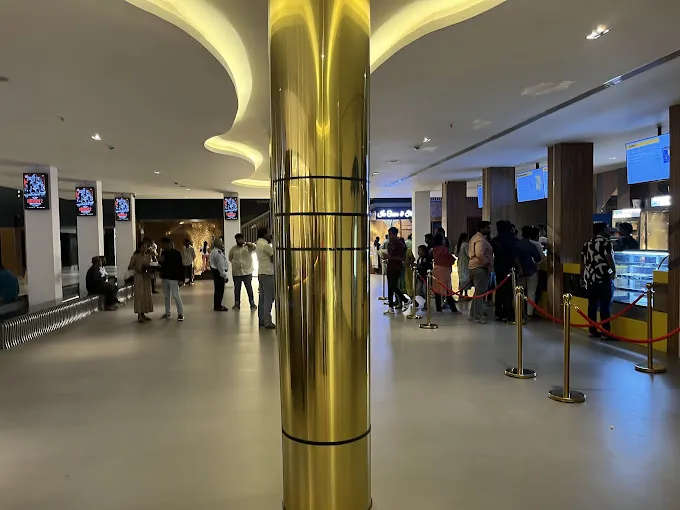 Image of: Radiance Cinema in Koodal Nagar 5