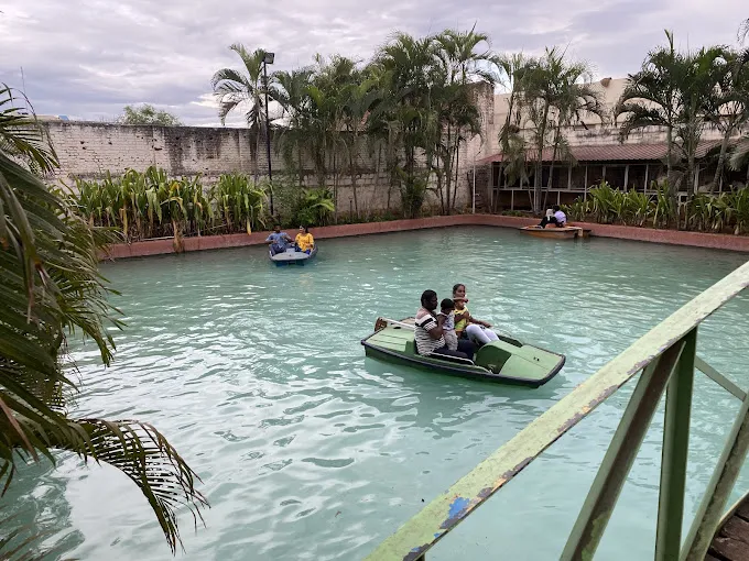 Image of: Serans Fun Park in Madurai 5