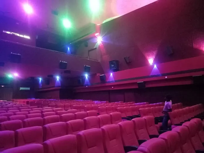 Image of: Sri Muneeswarar Cinema in Madurai 2
