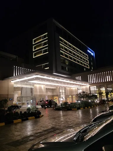 Image of: M Lounge in Kk Nagar 5
