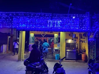 Image of: Poonsolai Club Bar in Madurai