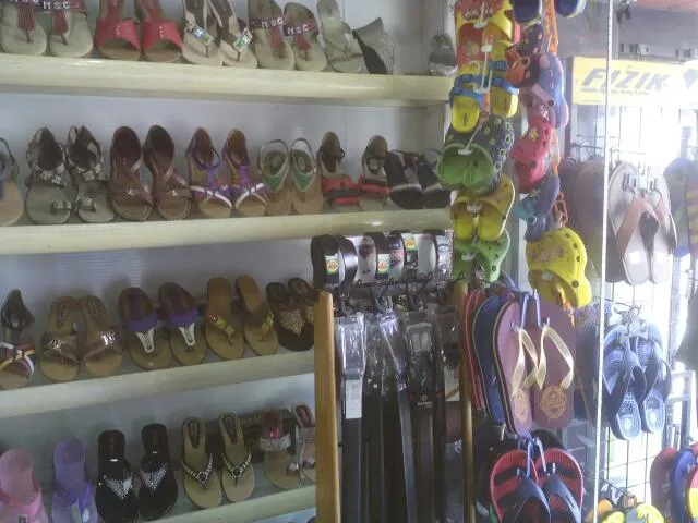 Image of: Gladis In Arasaradi