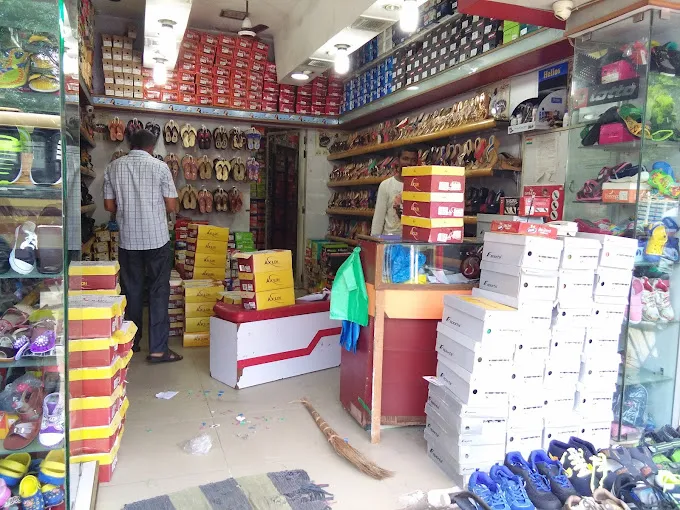 Image of: Lakshimi Footwear In Goripalayam 2