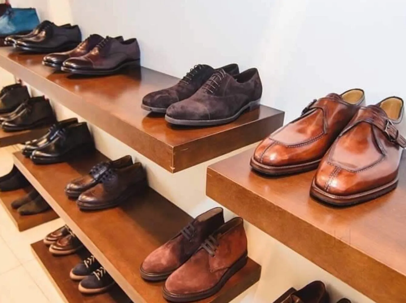 Image of: Majura Footwear In Anna Nagar