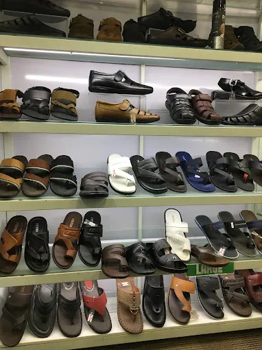 Image of: Metro Shoes In Ponmeni