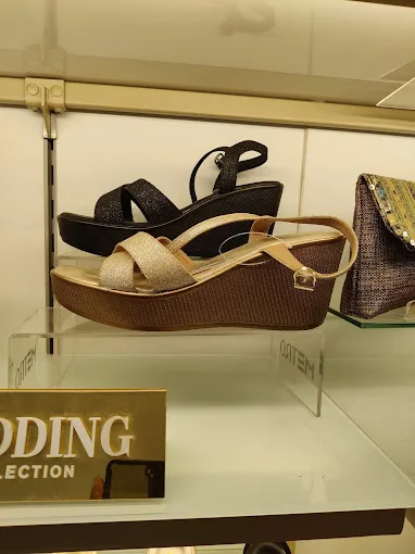 Image of: Metro Shoes In Ponmeni 2