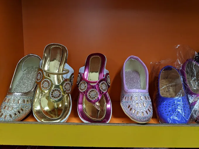 Image of: New Fashion Shoe Mart In Madurai 5