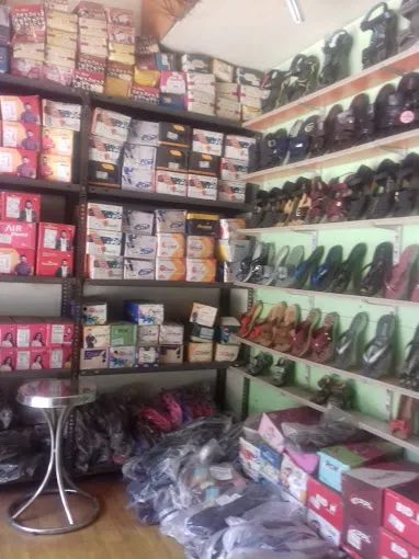 Image of: Royal Shoe Mart In Madurai