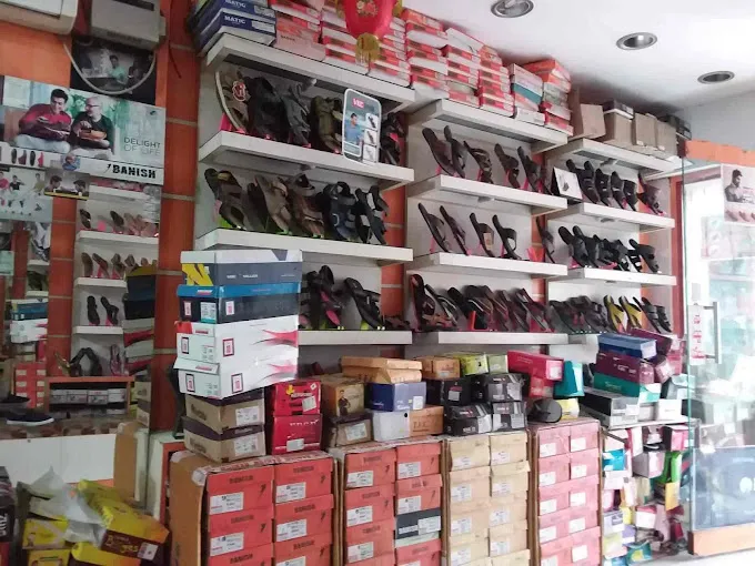 Image of: Rs Shoesmart In Madurai