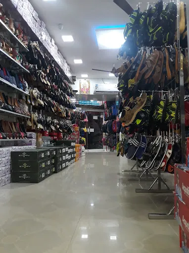 Image of: Saamee Shoes In B B Kulam