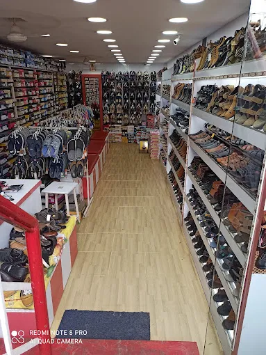 Image of: Shoe Plazaa In Ponmeni