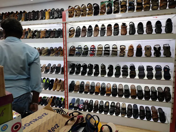 Image of: Shoe Plazaa In Ponmeni 5