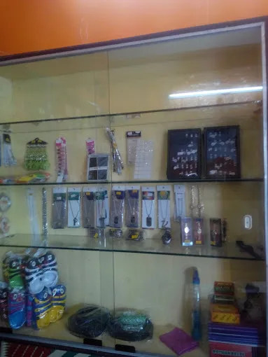 Image of: 3 Brothers Foot Wear In Arappalayam