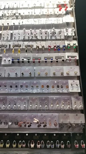 Image of: Sri Thiyana Linga Super Bazar In Madurai 3