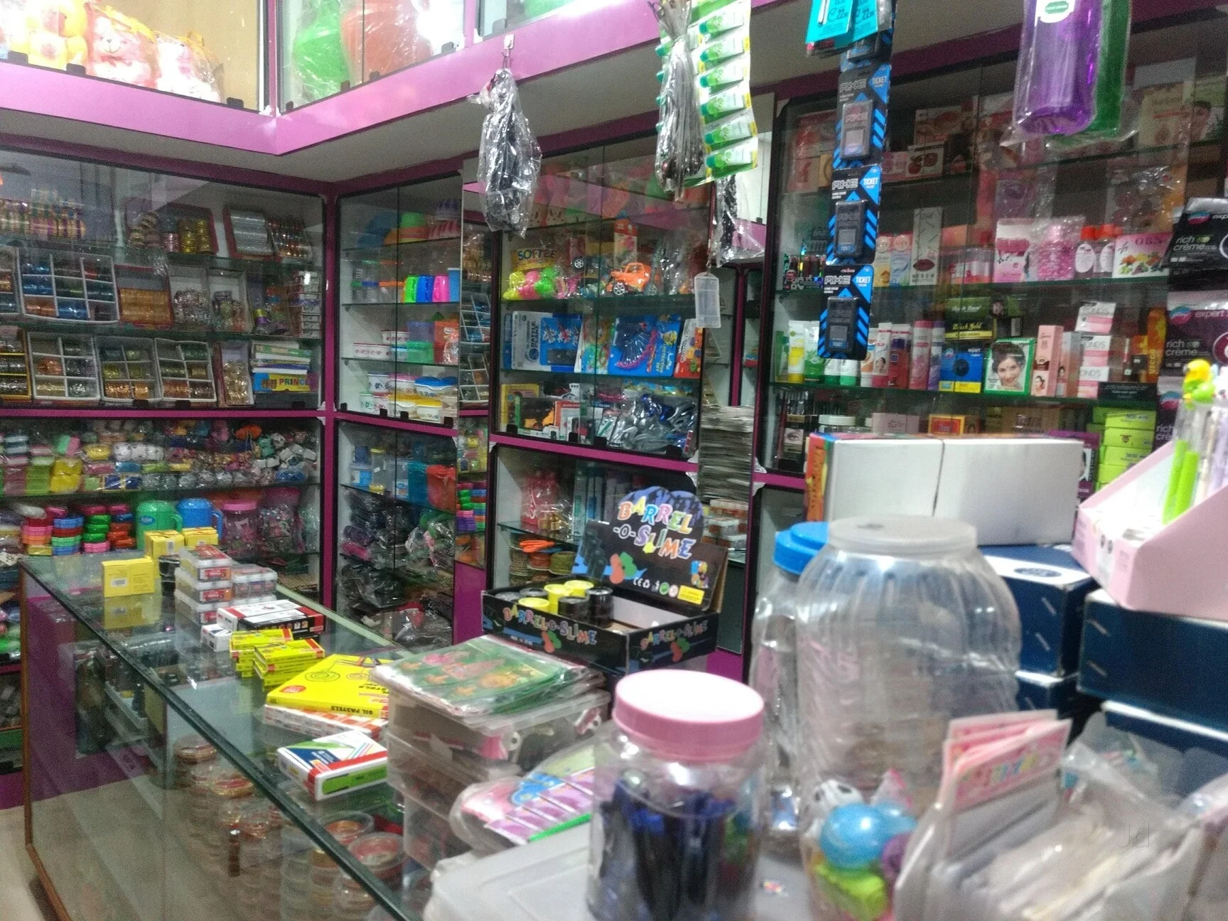 Image of: Karuppasamy Store In Villapuram