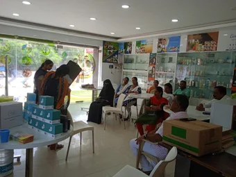 Image of: Super Market In Ellis Nagar