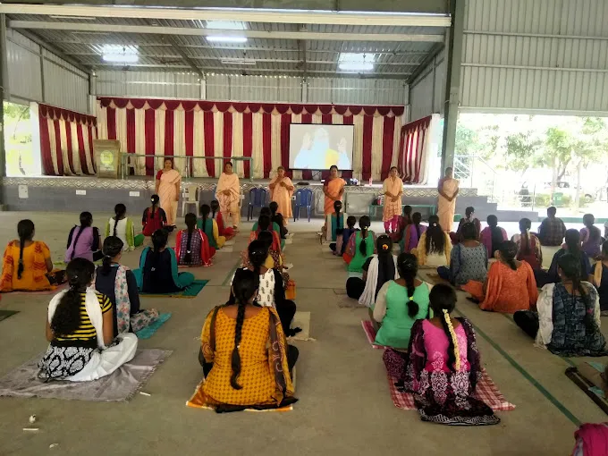 Image of: Sky Yoga in Madurai