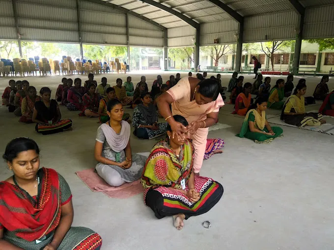Image of: Sky Yoga in Madurai 3