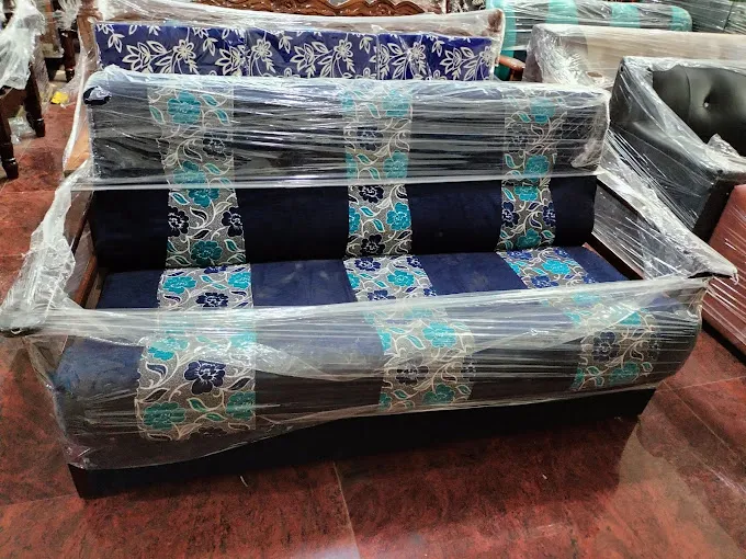 Image of: Bharathi Furniture in Teppakulam 5