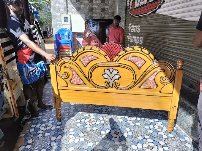 Image of: Bharathi Furniture in Teppakulam 6