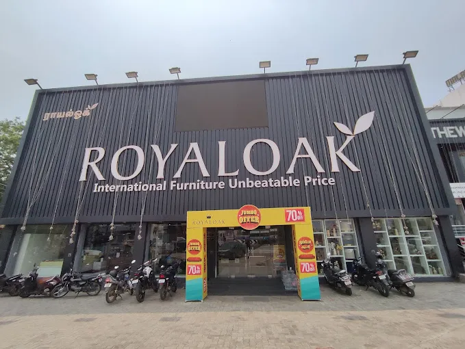 Image of: Royaloak Furniture in Madurai