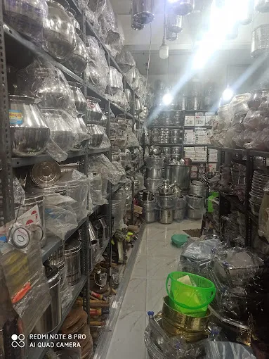 Image of: Vamburi Stores in Kamarajar Salai 3