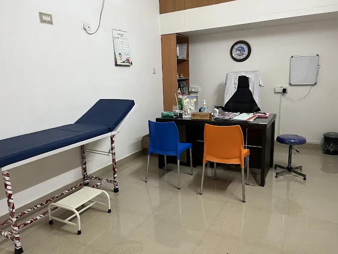 Image of: Alagar Clinic in Virattipathu