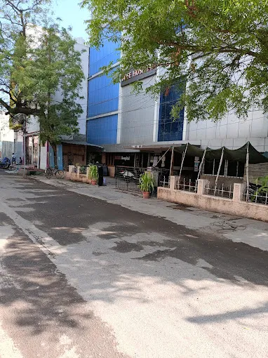 Image of: Bose Hospital in Madurai 3
