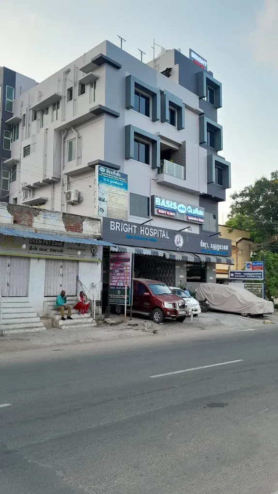 Image of: Bright Hospital in Madurai