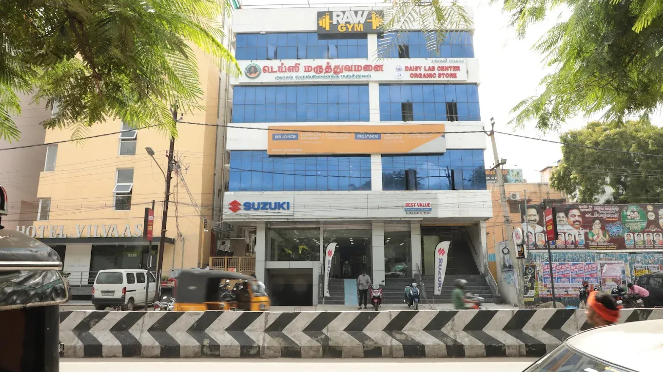 Image of: Daisy Hospital in Shenoy Nagar