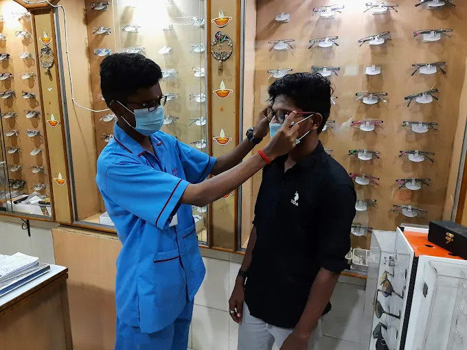 Image of: Dr Nainar Hospital in Periyar 6
