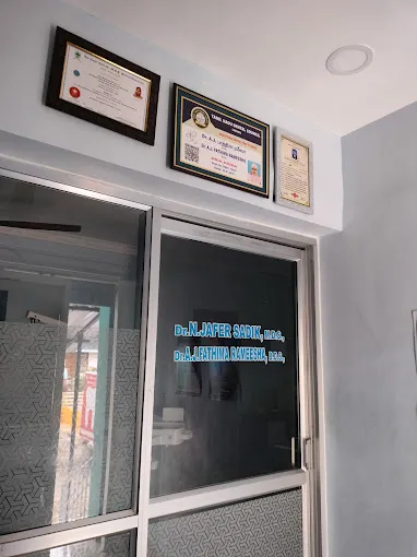 Image of: Drpraveens Dental And Orthodontic Center in Madurai 4