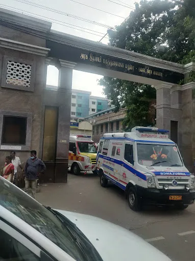 Image of: Government Hospital in Shenoy Nagar 3