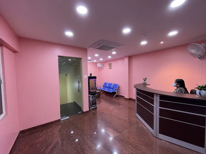 Image of: Laxmi Vitiligo Centre in Teppakulam