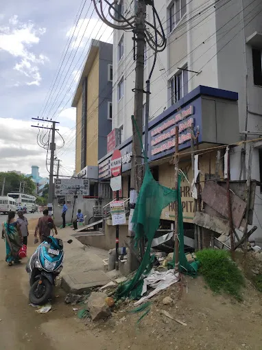 Image of: Mithraa Hospital in Shenoy Nagar 2