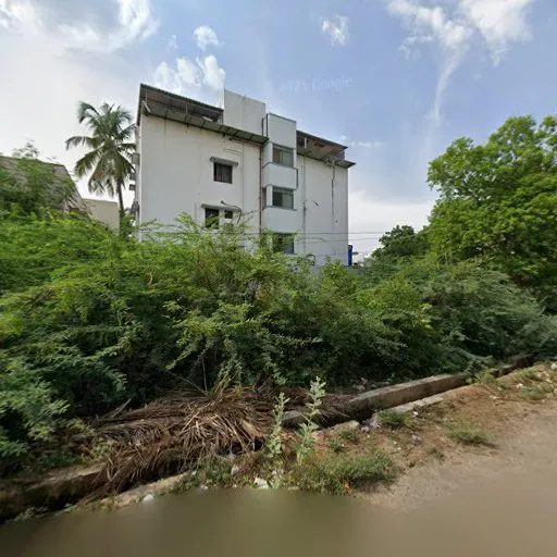 Image of: Poornawomens Medical Center in Madurai 3