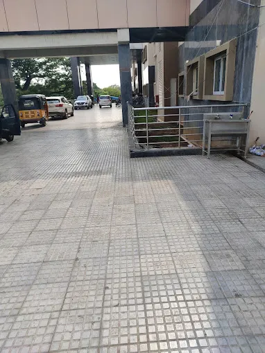 Image of: Rajaji Hospital Taei in Shenoy Nagar 3