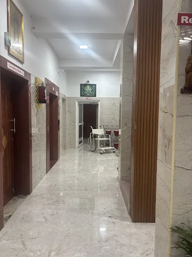 Image of: Sri Palani Parvathy Hospital in Madurai 2