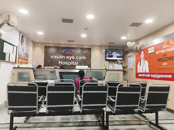 Image of: Vasan Eye Care Hospital in Thiruparankundram