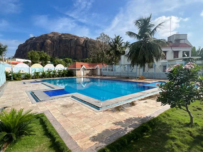 Image of: Alps Residency in Thiruparankundram 4