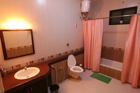 Image of: Alps Residency in Thiruparankundram 5