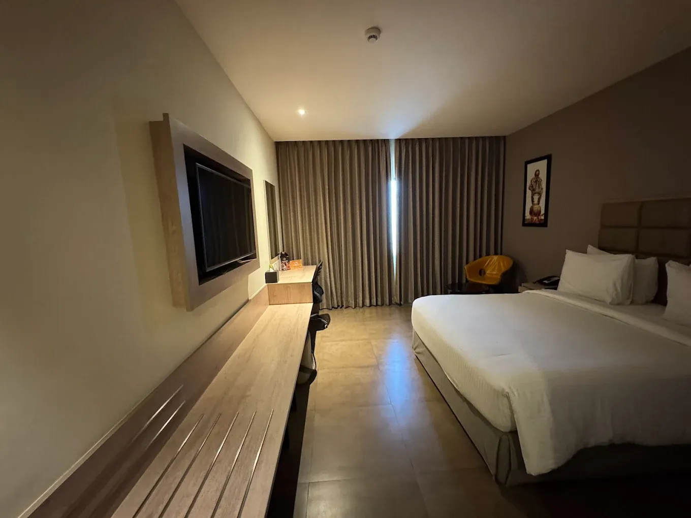 Image of: Amika Hotel in Mattuthavani 2