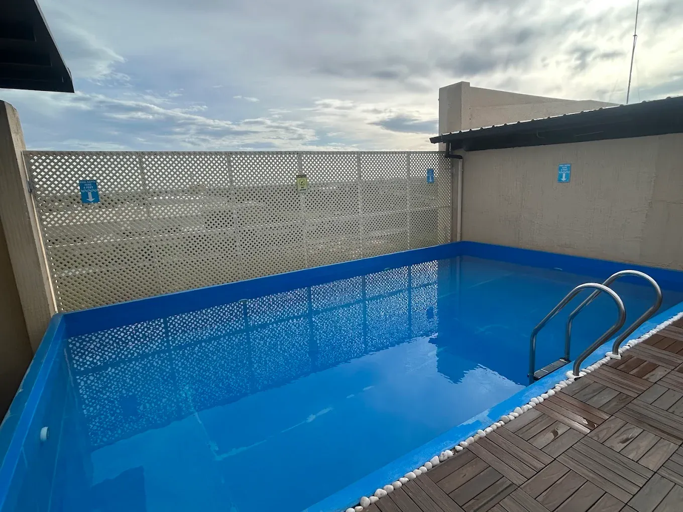 Image of: Amika Hotel in Mattuthavani 3