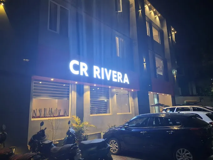 Image of: C R Rivera in Teppakulam 6