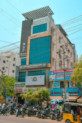 Image of: Grands Inn in Kk Nagar
